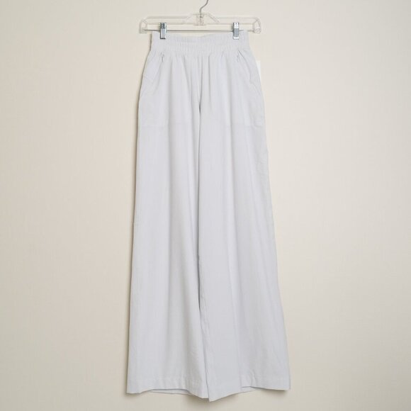 Lululemon Swift Mid Rise Wide Leg Pant in Light Vapor 2024 - Picture 6 of 16
